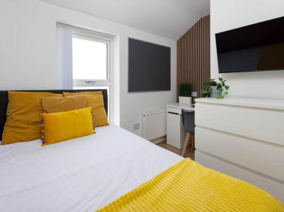Bedroom 4 - 2