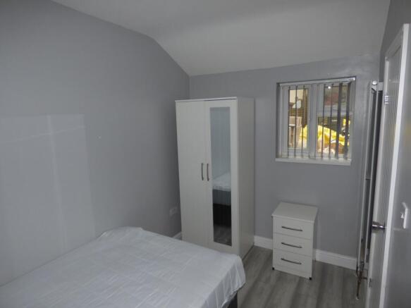 House share room for rent