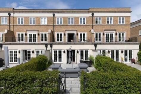 Willoughby Lane, Bromley, BR1