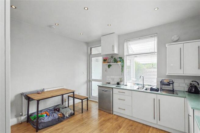 2 bed Terraced for sale Image 11