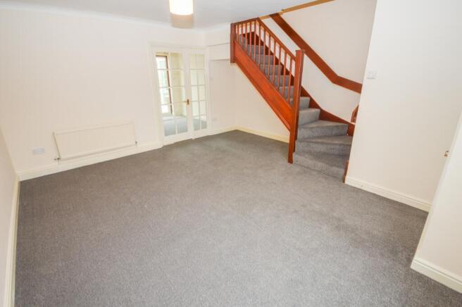 lounge1.jpg