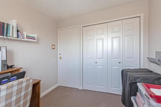 Bedroom 3-2.jpg
