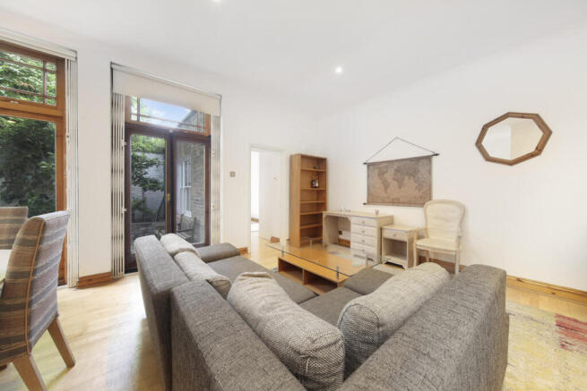 Flat 1, 48 Redcliffe Square - g8sTqQ6J9tXtkAQxf3zy