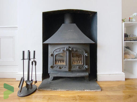 Lounge Feature Fi...