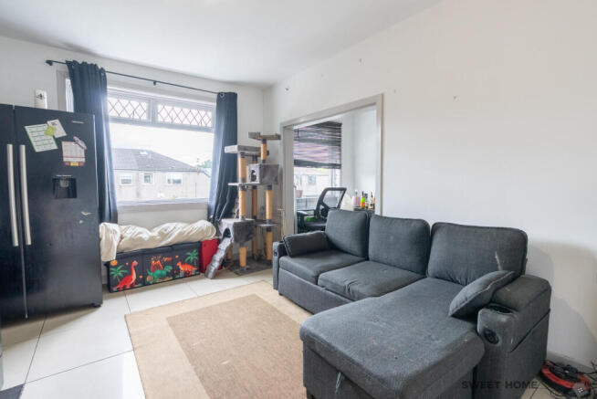 Castlemilk Road, Glasgow, G44 5PS photo 4