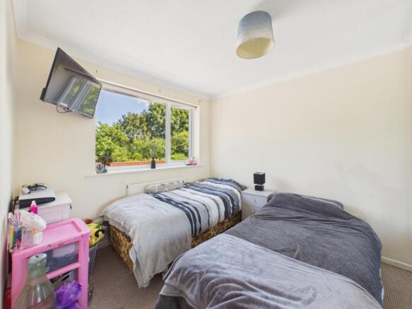 3 bed Semi-Detached for sale Image 9