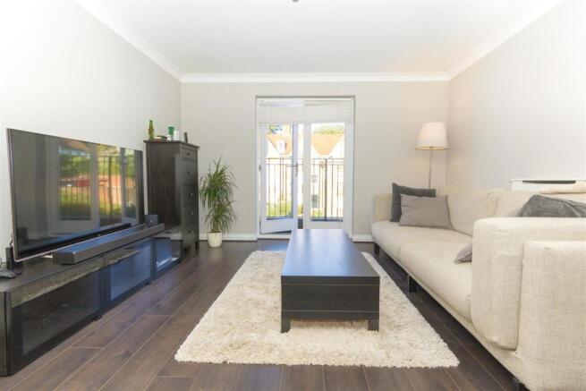 Living Room.jpg