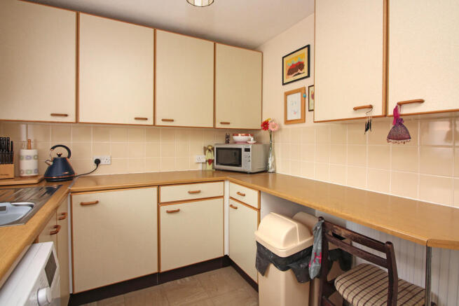 Photo 9