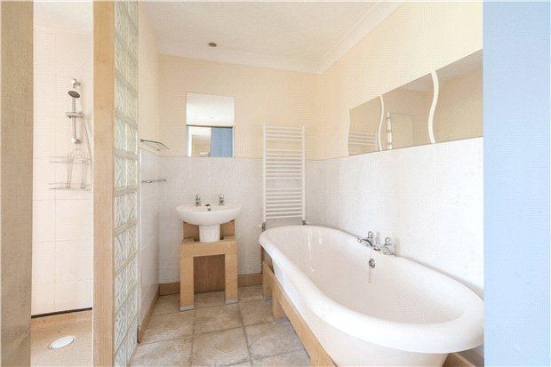 Ensuite