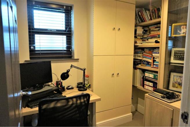 Photo 25