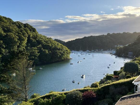 AMG Flat 1 HC harbour 2