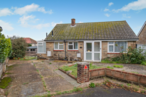3, Sunnyhill Close, Sandown PO36 9LS