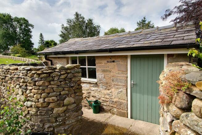 Stone outbuilding