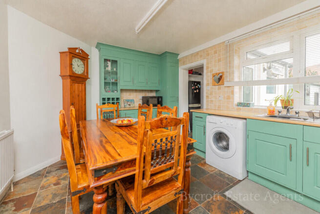 Harbord Crescent, Great Yarmouth photo 4