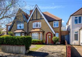 67, Bow Lane, North Finchley, London N12 0JL