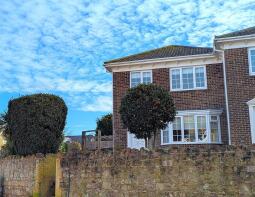 144, Sandown Road, Shanklin PO37 6HF