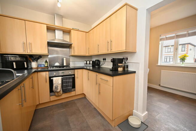 3 bed Terraced for sale Image 7