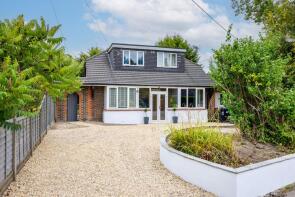105 Wesomi, Redehall Road, Horley RH6 9RT