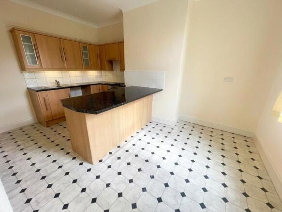2 bed Detached for sale Image 5