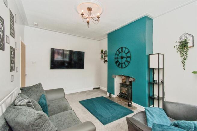 3 bed Terraced for sale Image 7