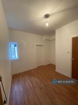 Living Room/Kitchen 