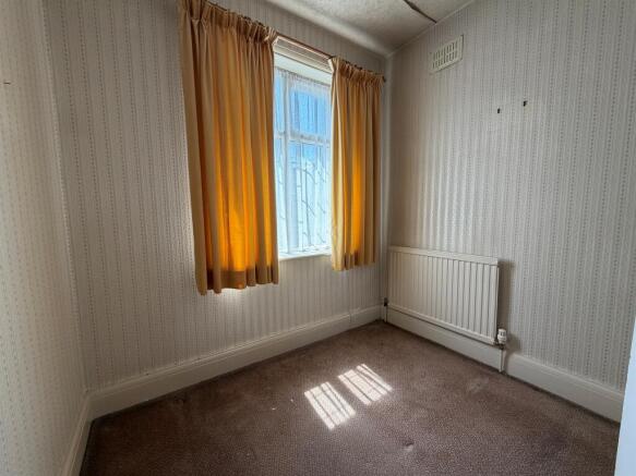 3 bed Semi-Detached for sale Image 4