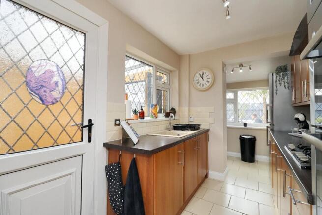 2 bed Terraced for sale Image 12