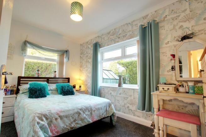 Bedroom 1 (Double)