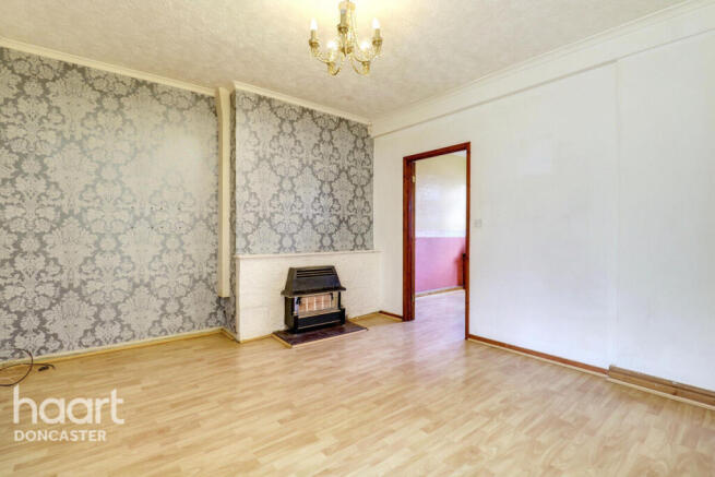3 bed Terraced for sale Image 12