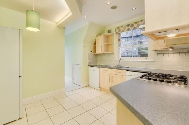 Kitchen/Dining...