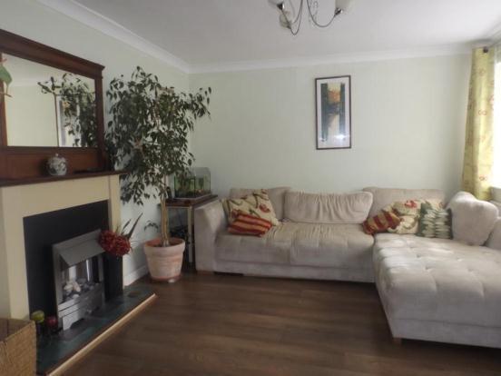 Lounge 1