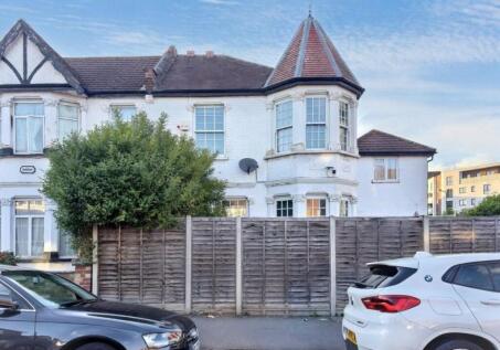 1 District Road, Wembley, Middlesex, HA0 2LE