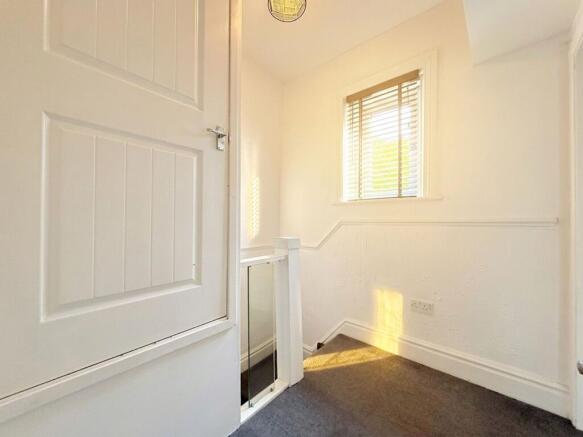 3 bed Terraced for sale Image 10