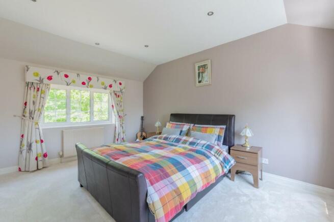 bedrooms 4.jpg