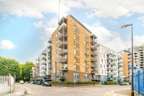 Turner Street, Canning Town