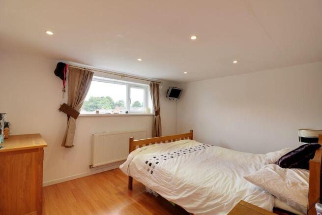 Bedroom 1 (Double with Ensuite)