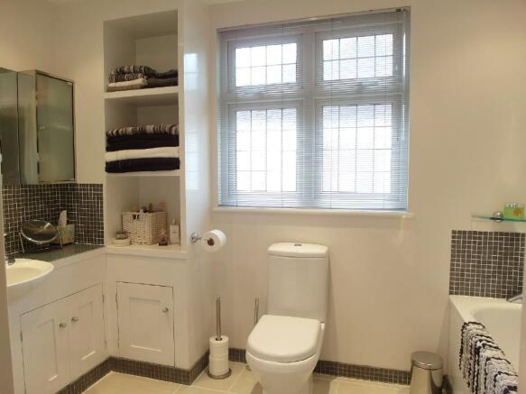 Photo 19
