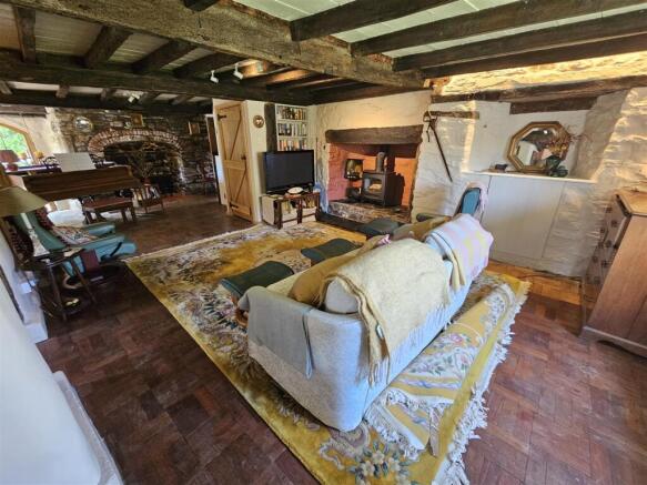 Sitting Living Room.jpg