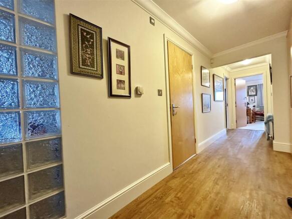 PRIVATE ENTRANCE HALL
