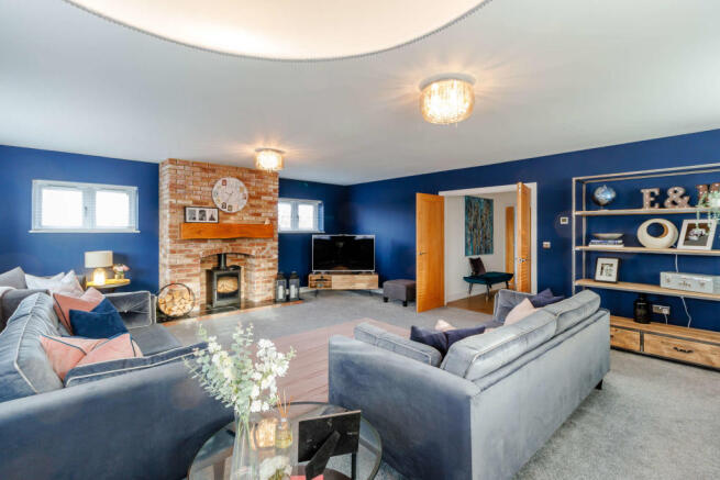 8490357-Interior12-800