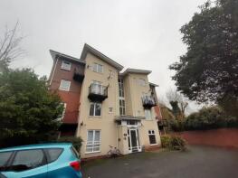 8, Russell House, Sandy Lane, Coventry CV1 4BD