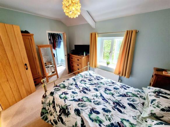 Bed 1.1.jpg