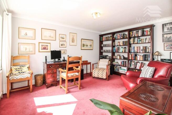 FAMILY ROOM/STUDY