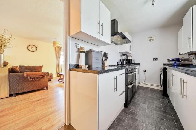 Kitchen (2)