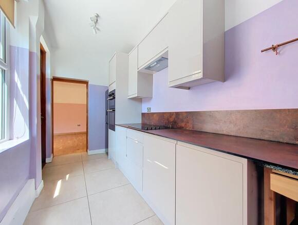 3 bed Terraced for sale Image 6