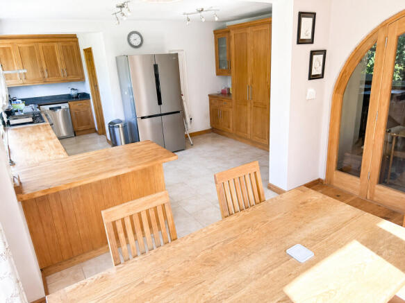 Kitchen wide 2a