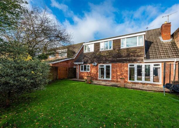 27 Mount Road-rear.jpg