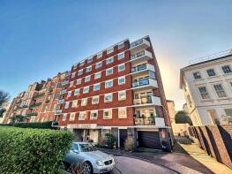 Flat 4, 3 Sussex House, Hartington Place, Eastbourne BN21 3BH