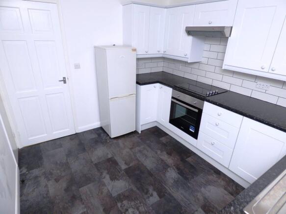 Milton Close, Kitche