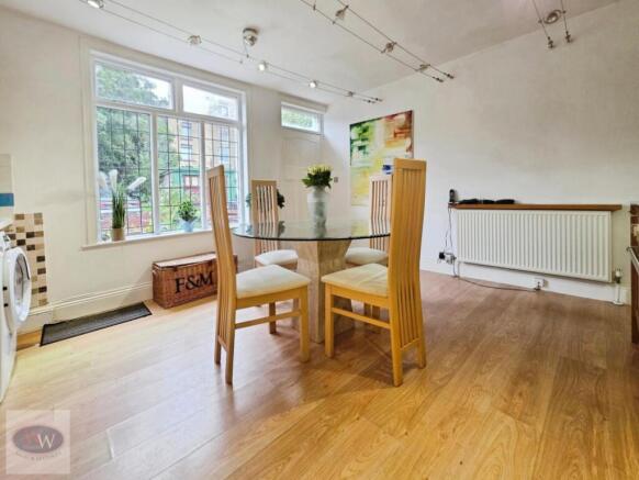 2 bed Terraced for sale Image 5